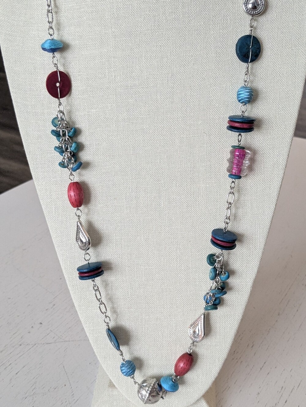 Chico's NWT Mixed Bead Statement Necklace | 34"-42" Adjustable | Boho Artisan